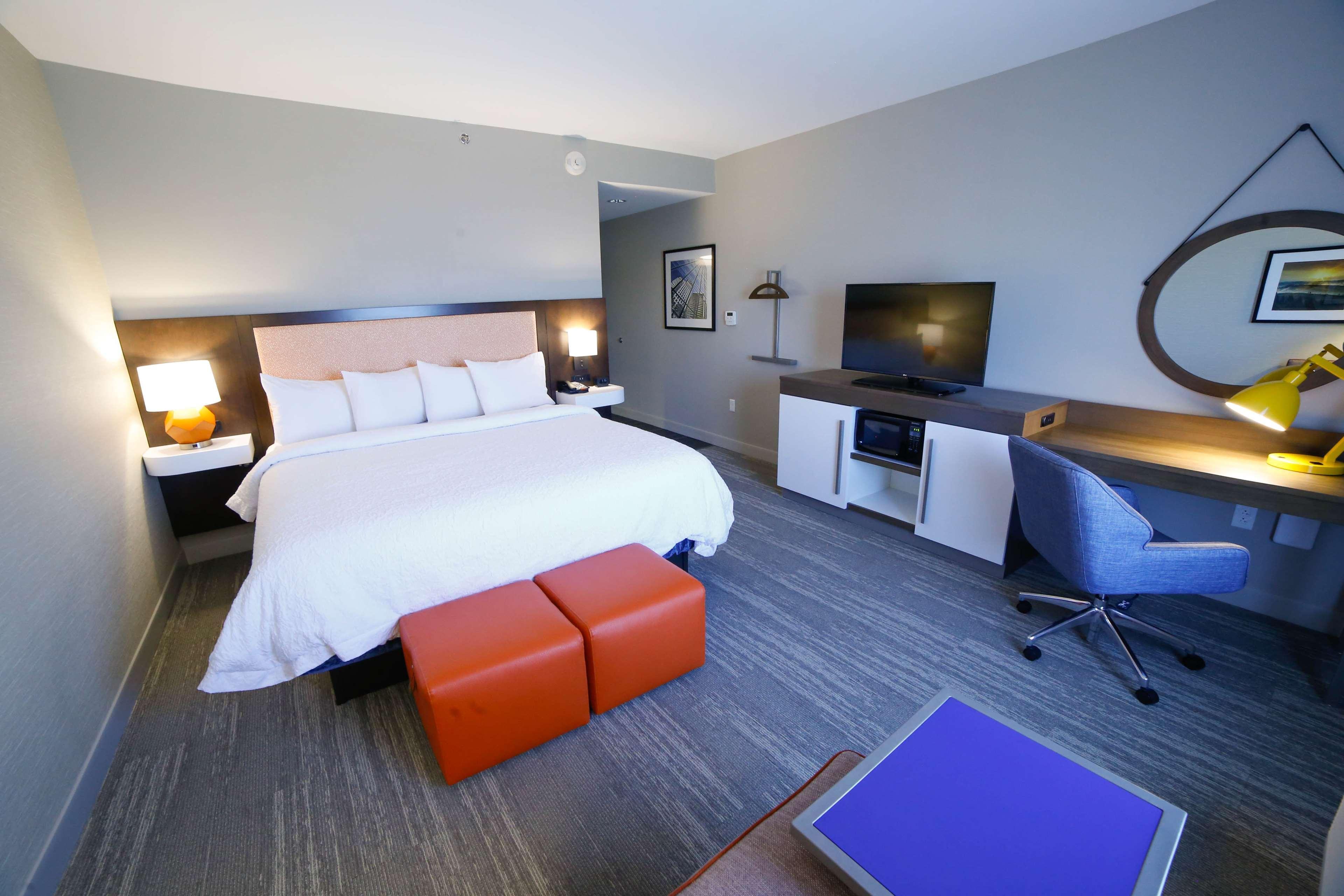 Hampton Inn & Suites Forest City Exterior foto